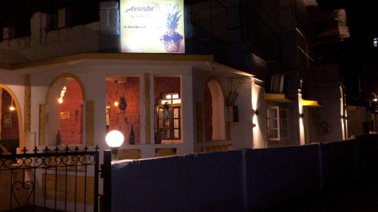 Aerostel - Backpacker'S Hostel In Goa Calangute Exterior foto
